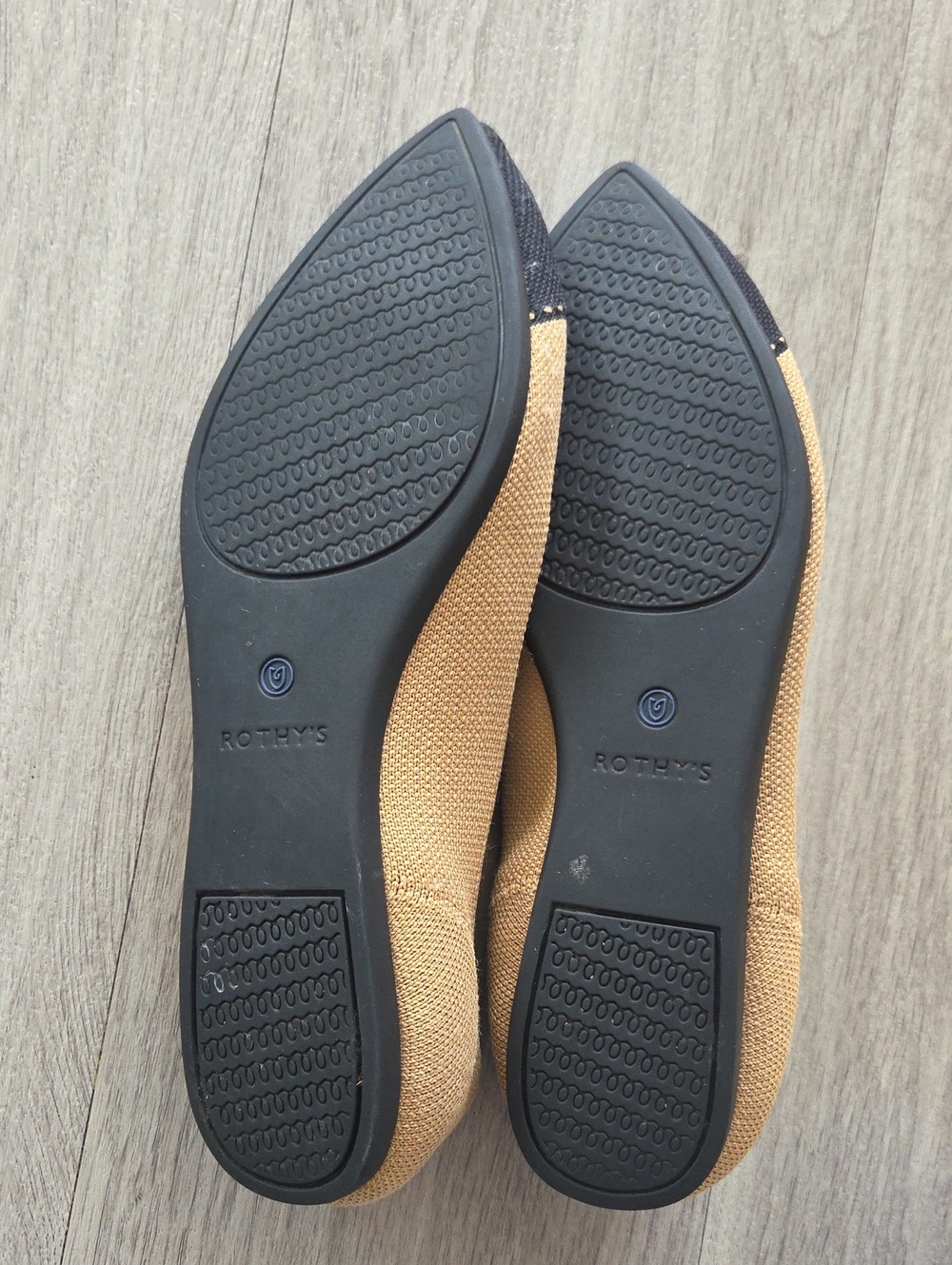 Rothy's Women's 9.5- The Point II Flat Slip On Shoes Camel Captoe! - Picture 4 of 7